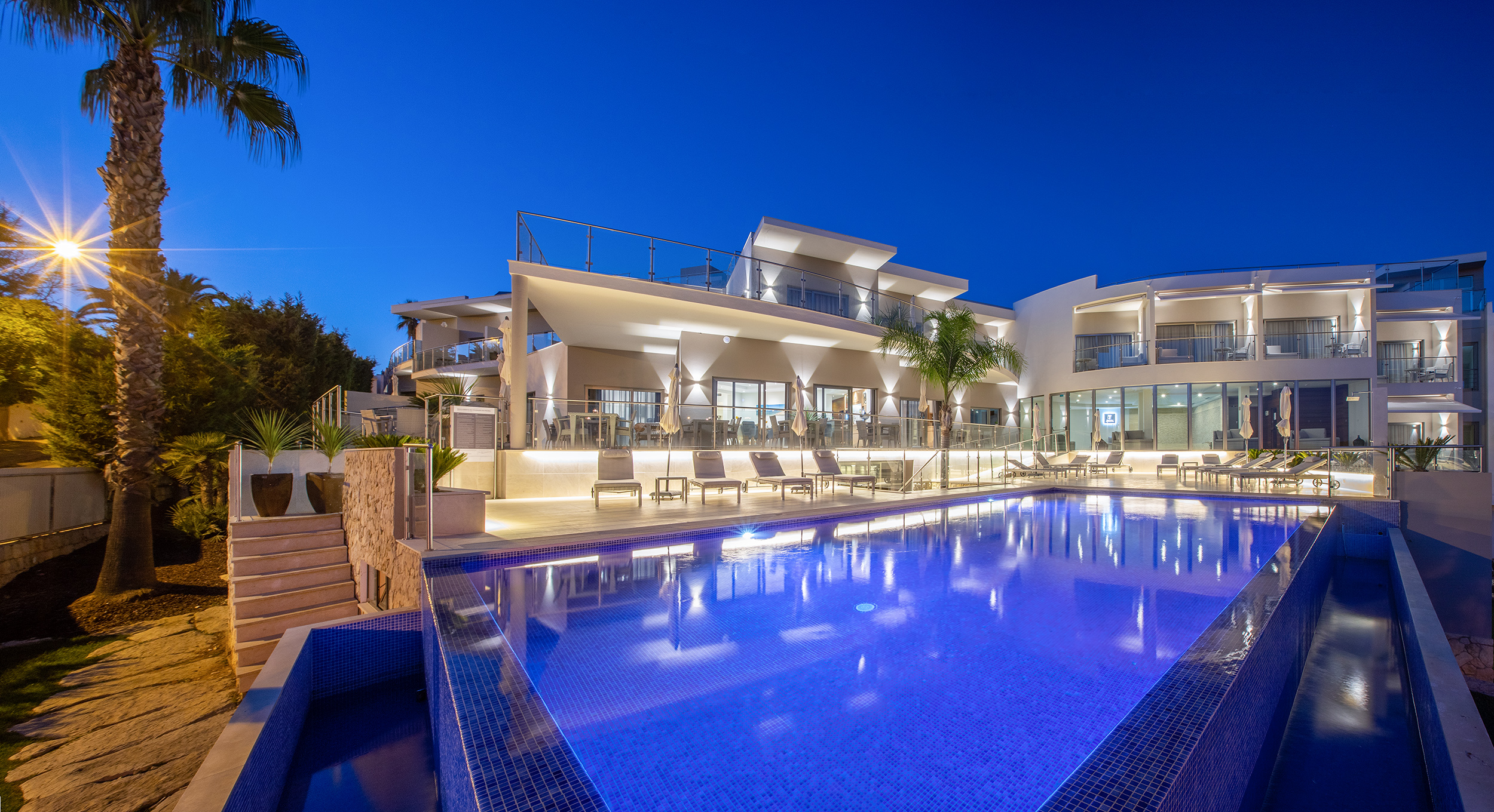 Caneiros Luxury House & Suites